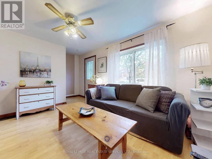 28 McIntosh Avenue — photo 5 of 34