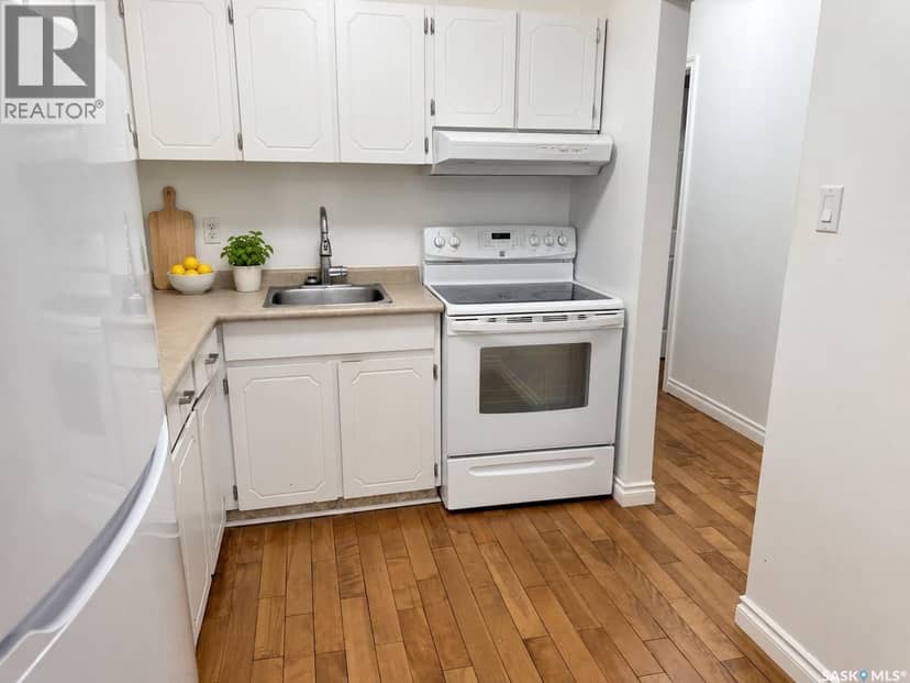 54B Nollet AVENUE — photo 10 of 18