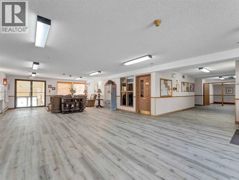 424, 3021 13 Avenue SE, Medicine Hat, photo 5
