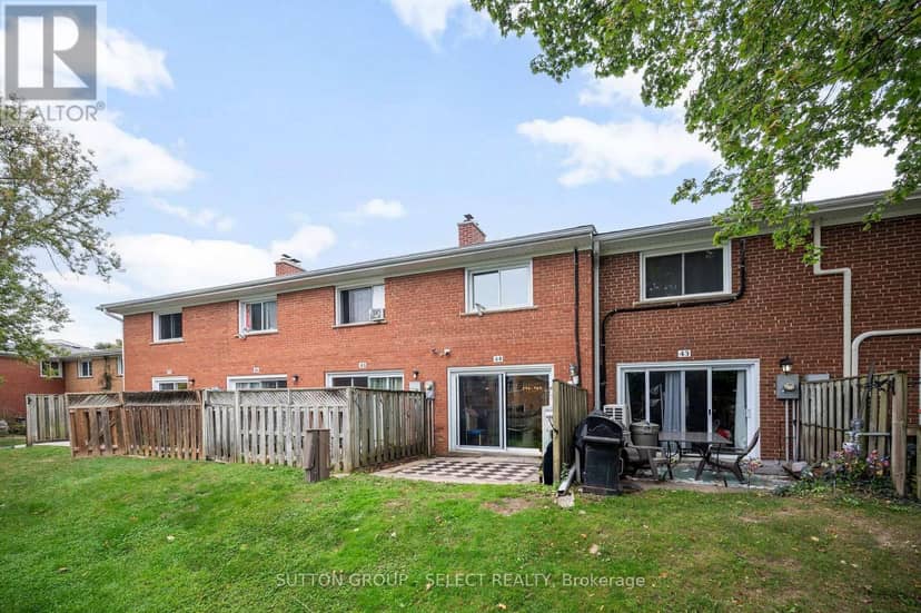 44 Arbour Glen Crescent — photo 21 of 28