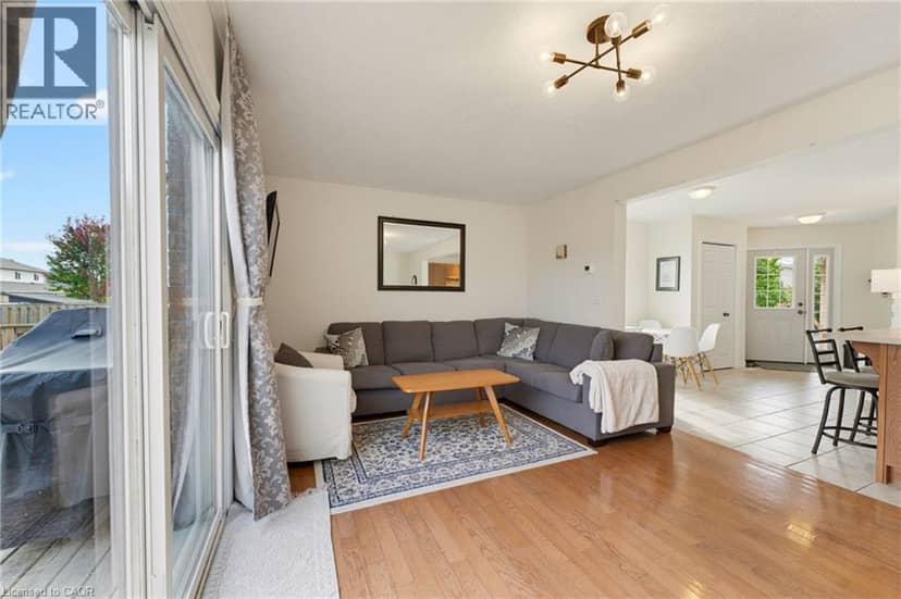 457 DANBY Street E — photo 7 of 23