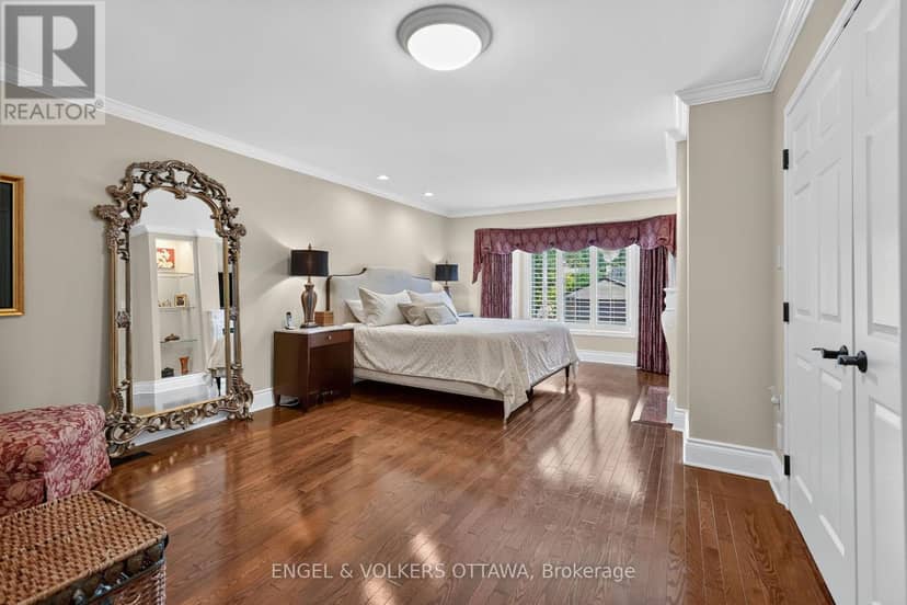 13 Lynhurst Avenue — photo 20 of 40