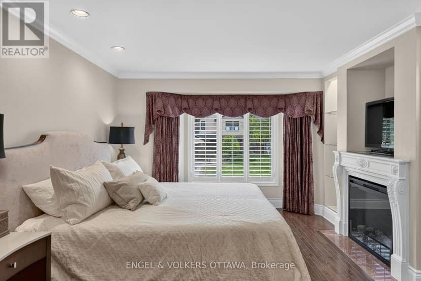 13 Lynhurst Avenue — photo 21 of 40