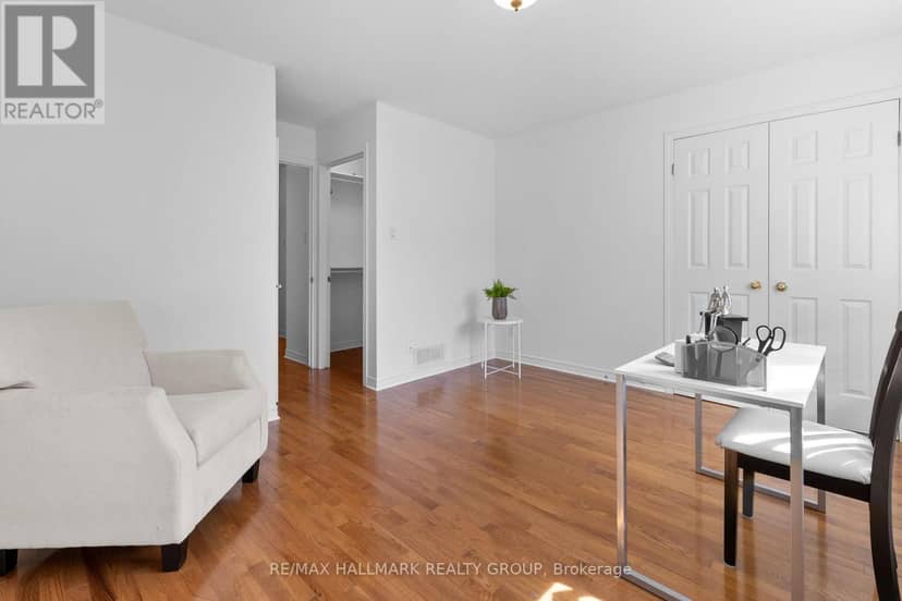 17 Quinterra Court — photo 21 of 37