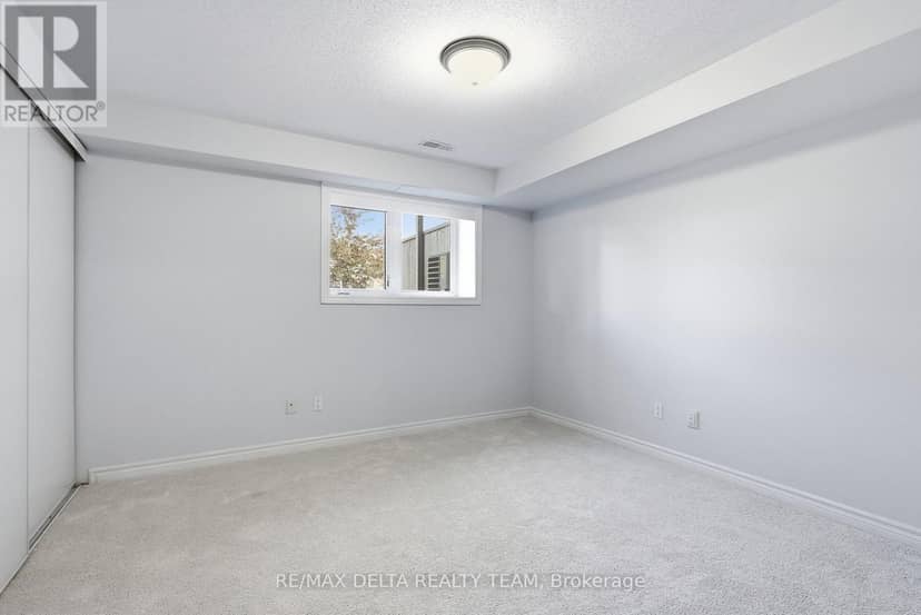 121 - 2333 Esprit Drive — photo 23 of 30
