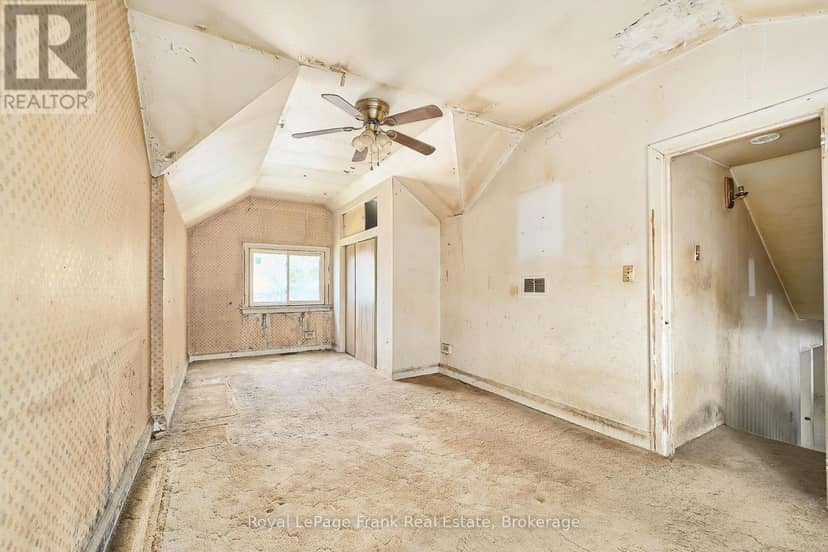203 William Street — photo 20 of 32