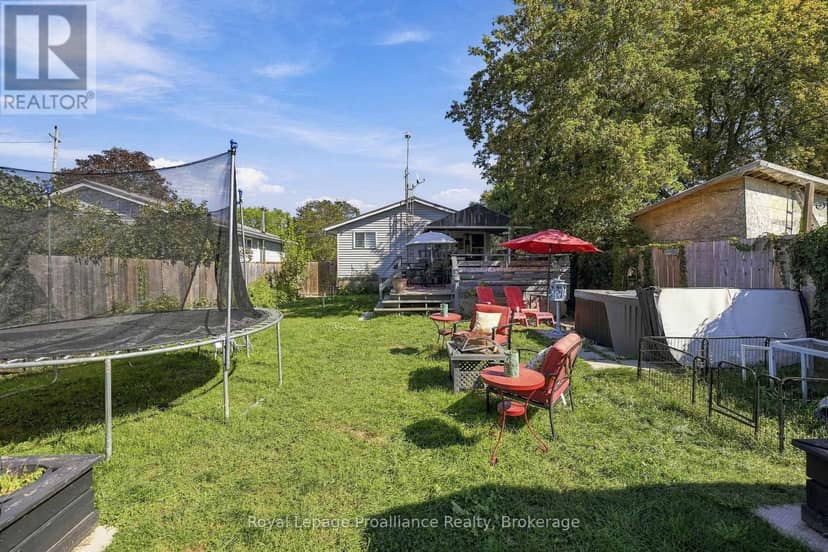 208 Byron Street — photo 28 of 40