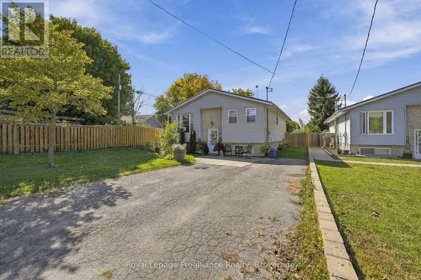 208 Byron Street — photo 5 of 40