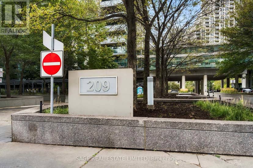 579 - 209 Fort York Boulevard — photo 27 of 28