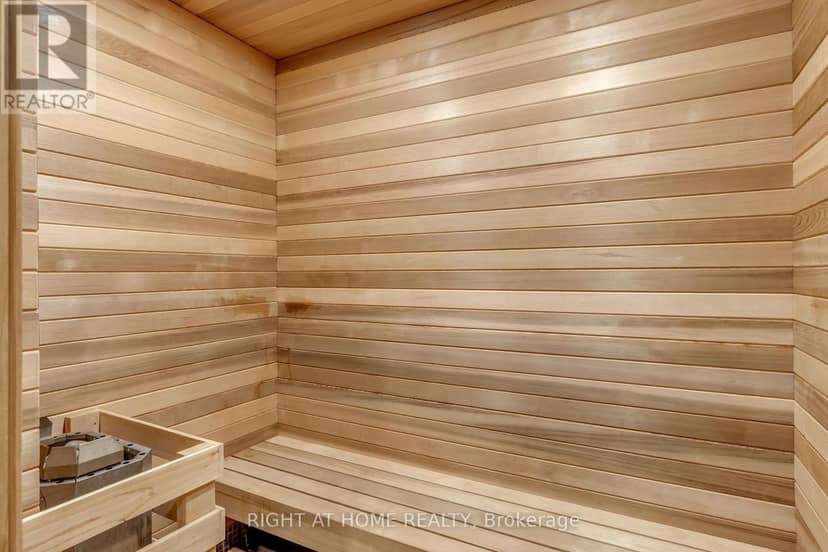 701 - 390 Cherry Street — photo 26 of 35