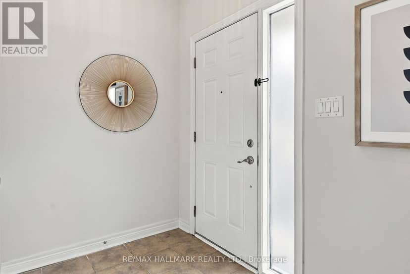 549 Shuter Street, Toronto, photo 5