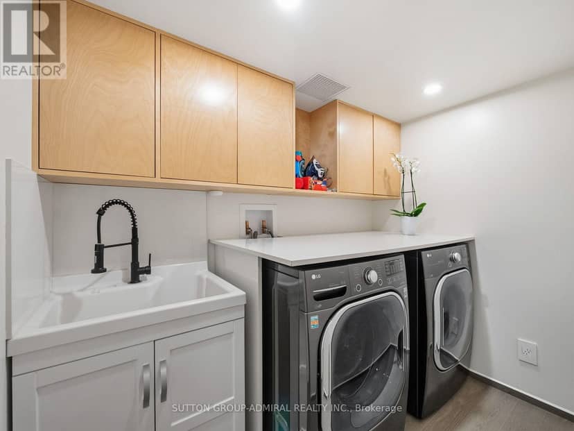 39 Red Deer Avenue — photo 33 of 40