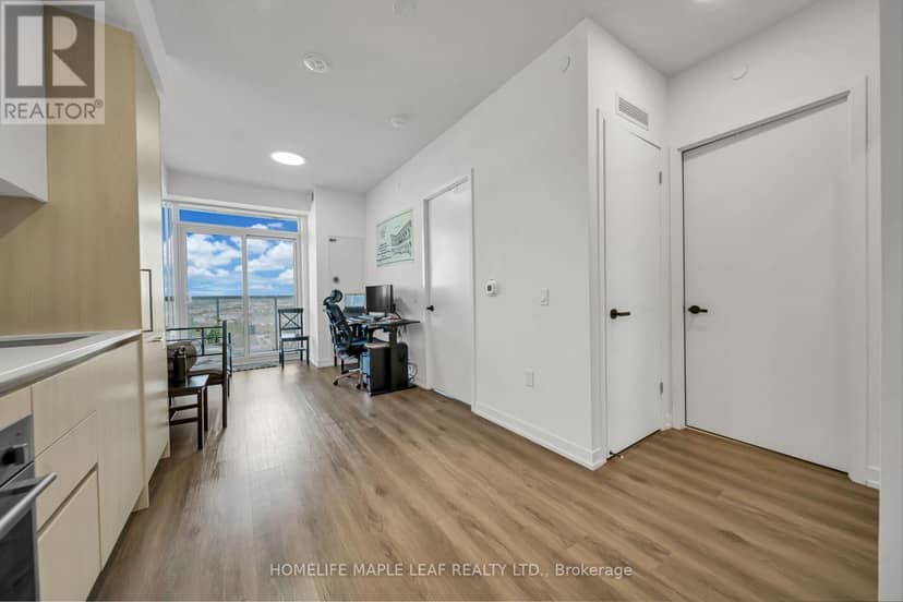 2211 - 225 Commerce Street — photo 12 of 36