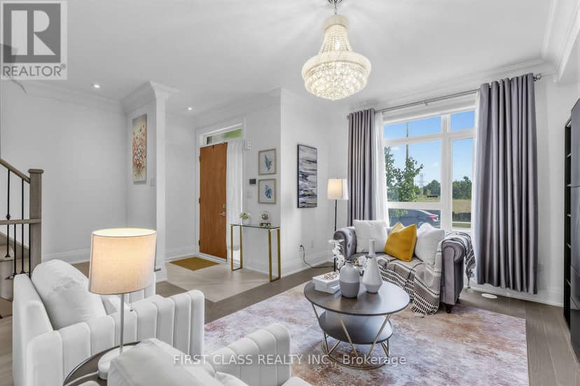 108 South Park Road, Markham, photo 6
