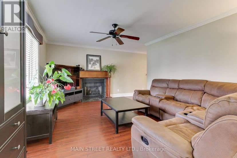 276 Crawford Street — photo 4 of 40