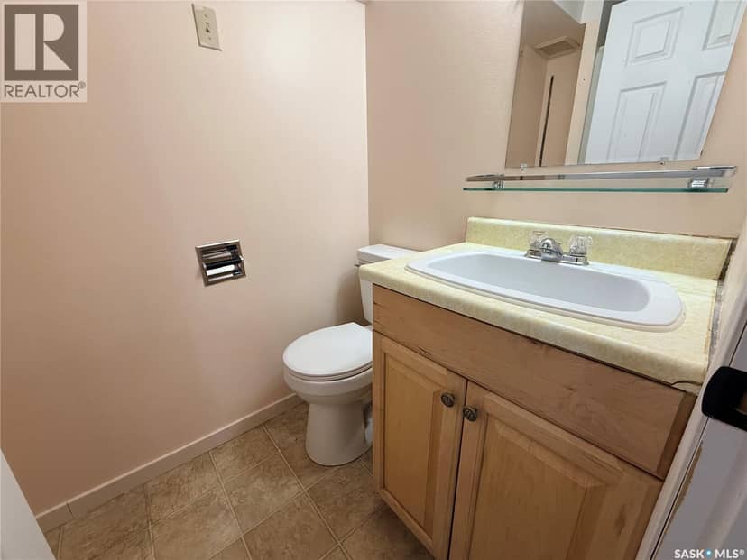 389 Meighen CRESCENT — photo 13 of 21
