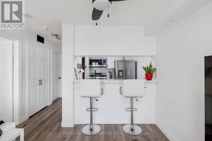 909 - 880 Dundas Street W, Mississauga, photo 7