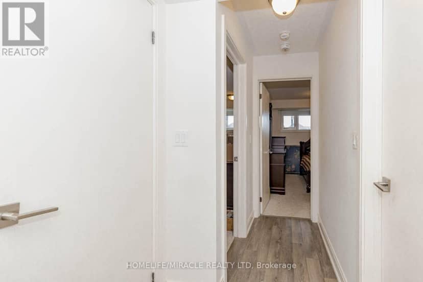 29 - 100 Dufay Road — photo 18 of 21