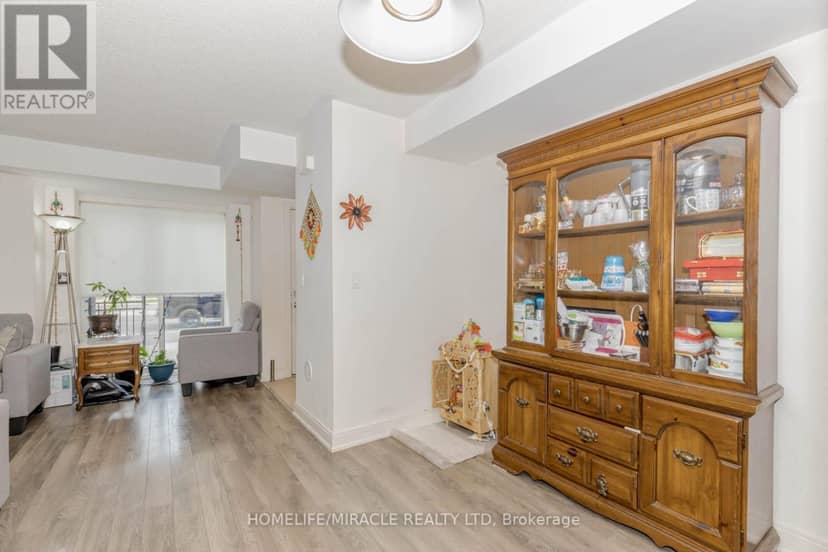 29 - 100 Dufay Road, Brampton, photo 7