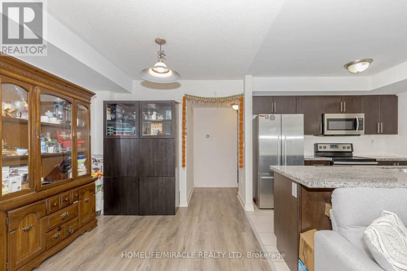 29 - 100 Dufay Road — photo 9 of 21