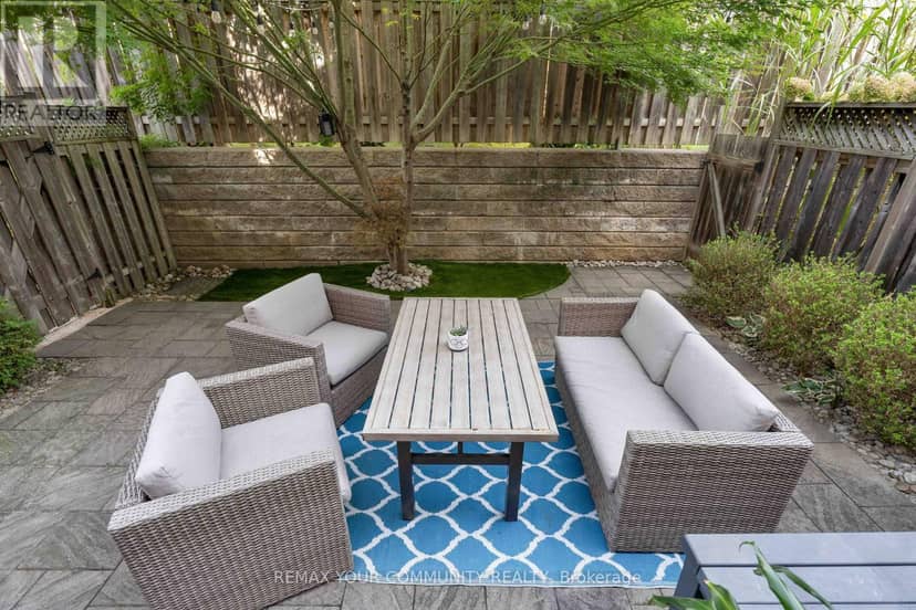 24 Gala Lane — photo 31 of 35