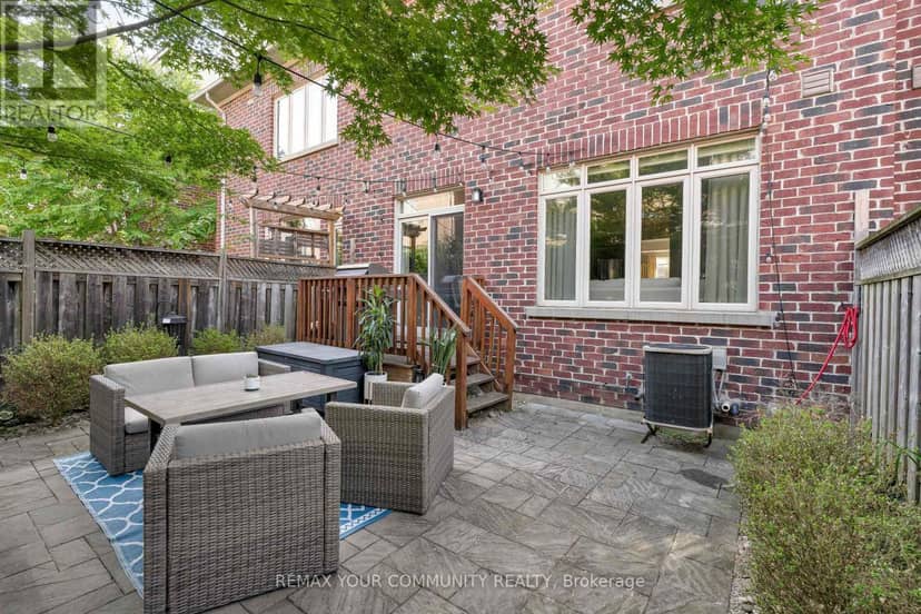 24 Gala Lane — photo 33 of 35