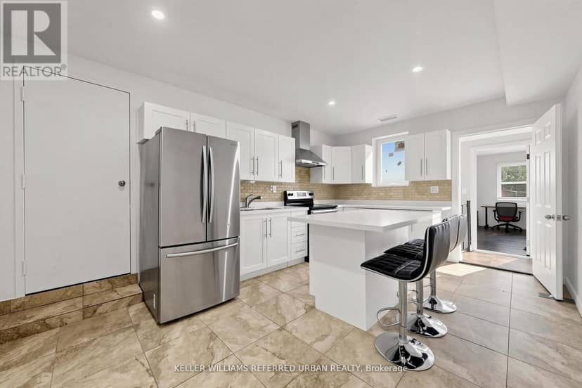 1218 Bloor Street W — photo 31 of 40