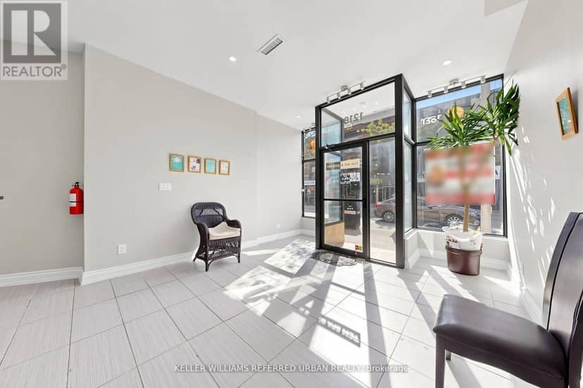 1218 Bloor Street W, Toronto, photo 5