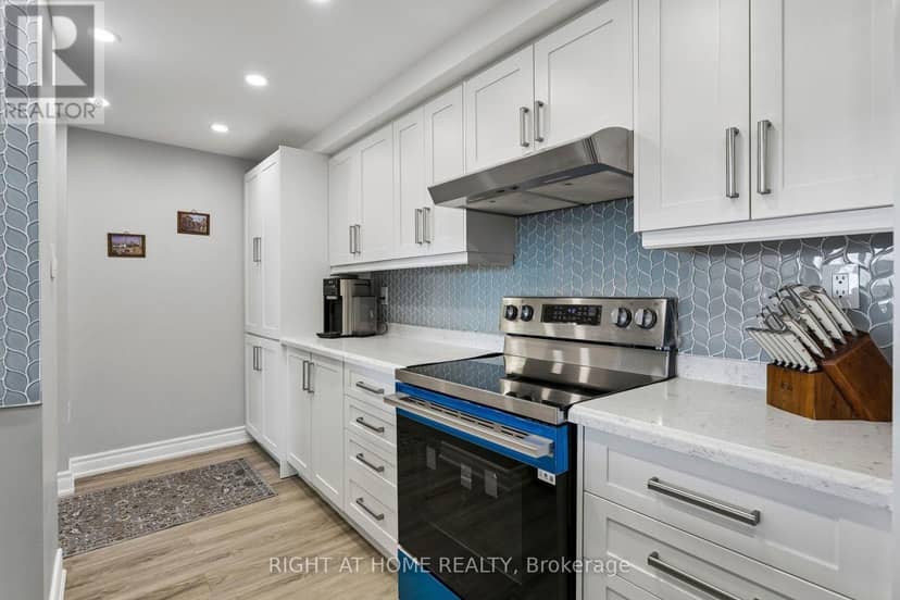 612 - 550 Webb Drive — photo 13 of 40
