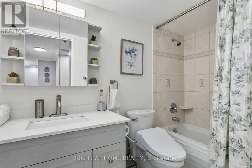 612 - 550 Webb Drive — photo 32 of 40