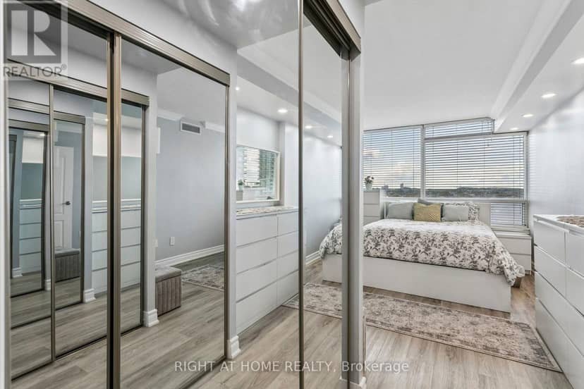612 - 550 Webb Drive — photo 39 of 40
