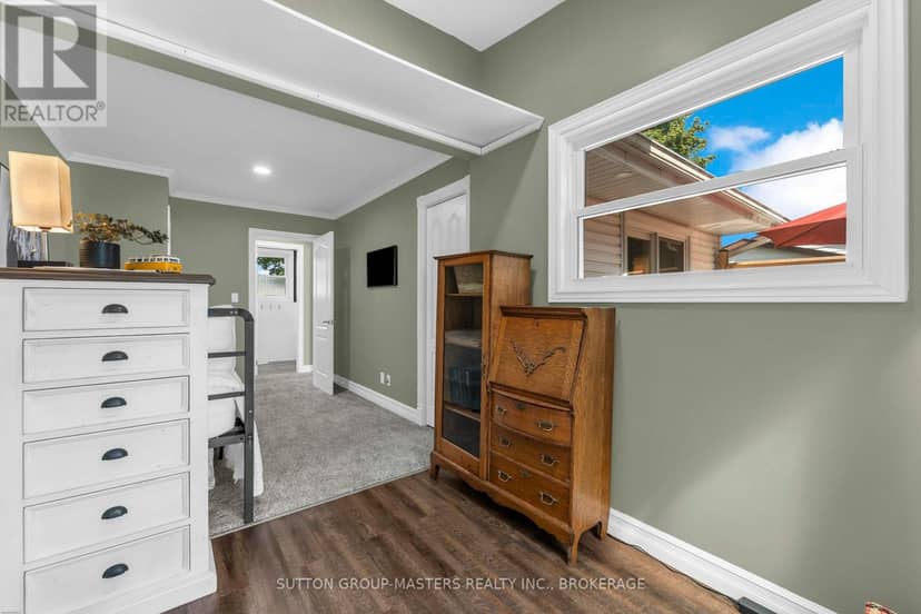 11 Chesterfield Drive — photo 25 of 40