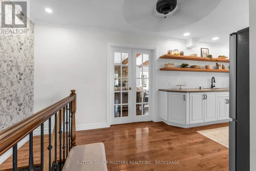 11 Chesterfield Drive — photo 6 of 40