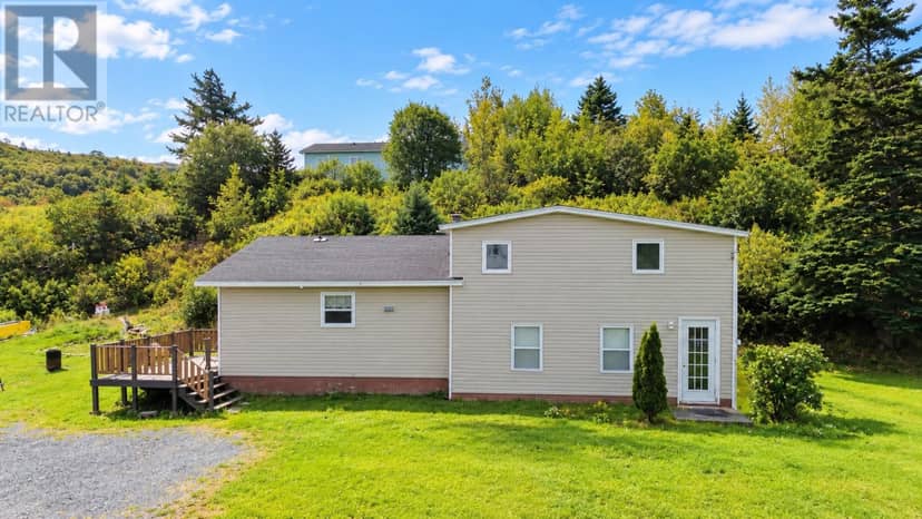80-82 Riverside Drive, Salmon Cove, photo 2