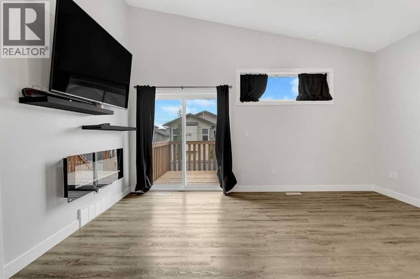 8506 87 Street — photo 15 of 36