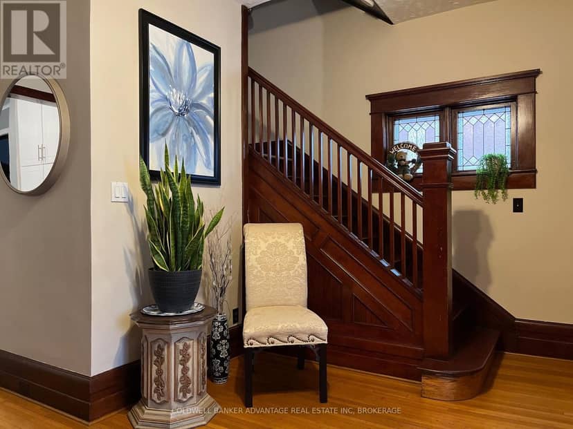 62 Burgar Street, Welland, photo 5
