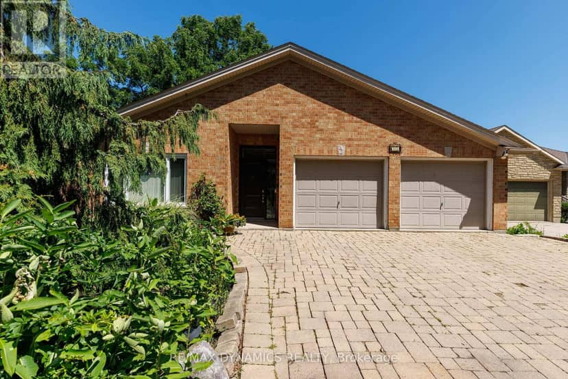 53 Mountain Street, St. Catharines, photo 2