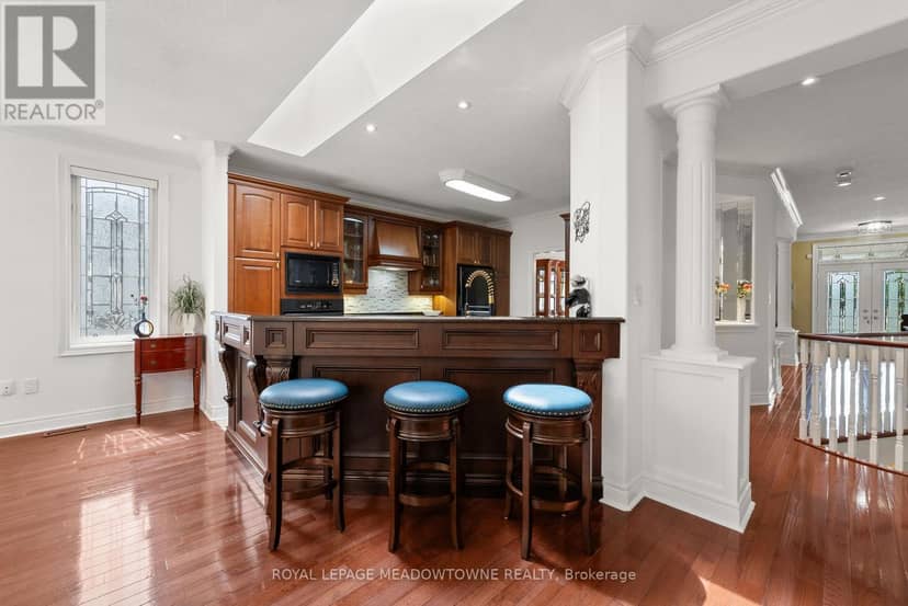 17 McNutt Street — photo 18 of 40