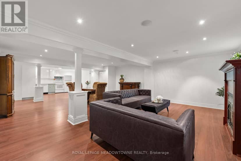 17 McNutt Street — photo 32 of 40