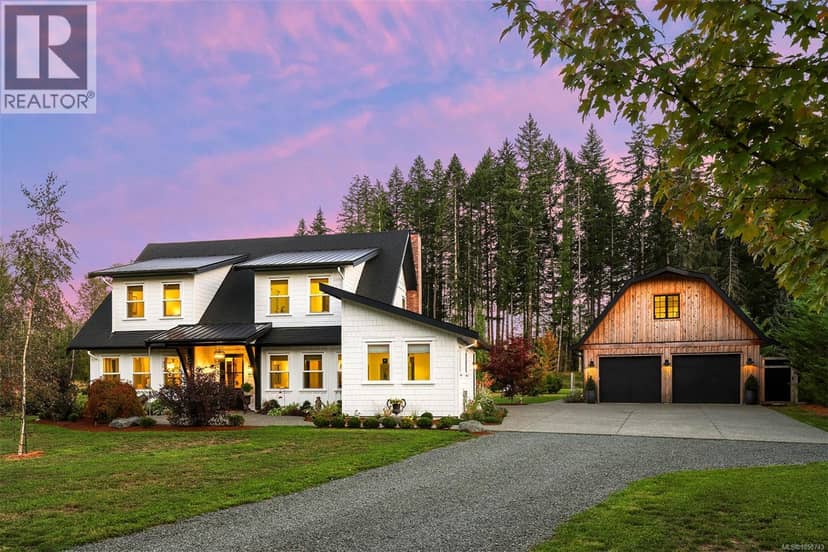 3553 Winn Rd, Courtenay
