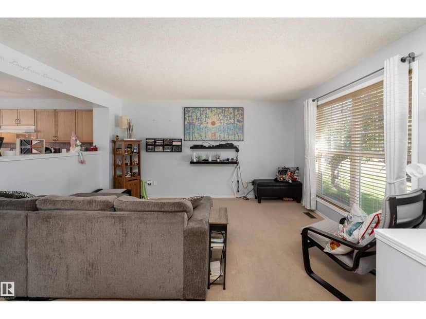 5632 203 ST NW, Edmonton, photo 2