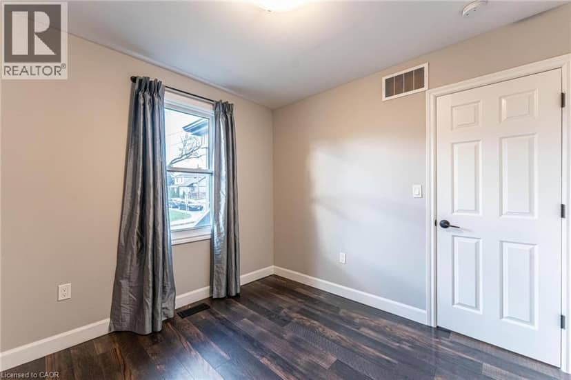 222 KENSINGTON Avenue N — photo 21 of 34