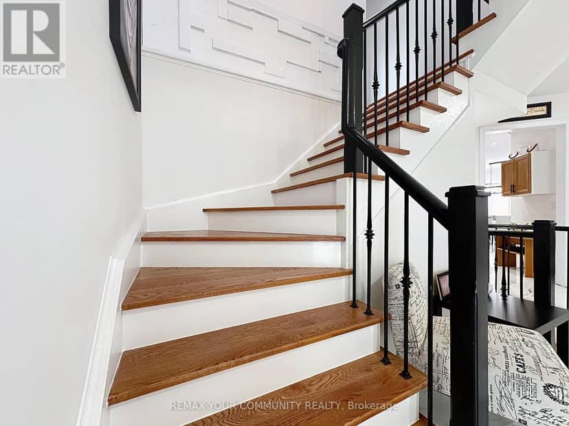 15 Bellefontaine Court — photo 13 of 29