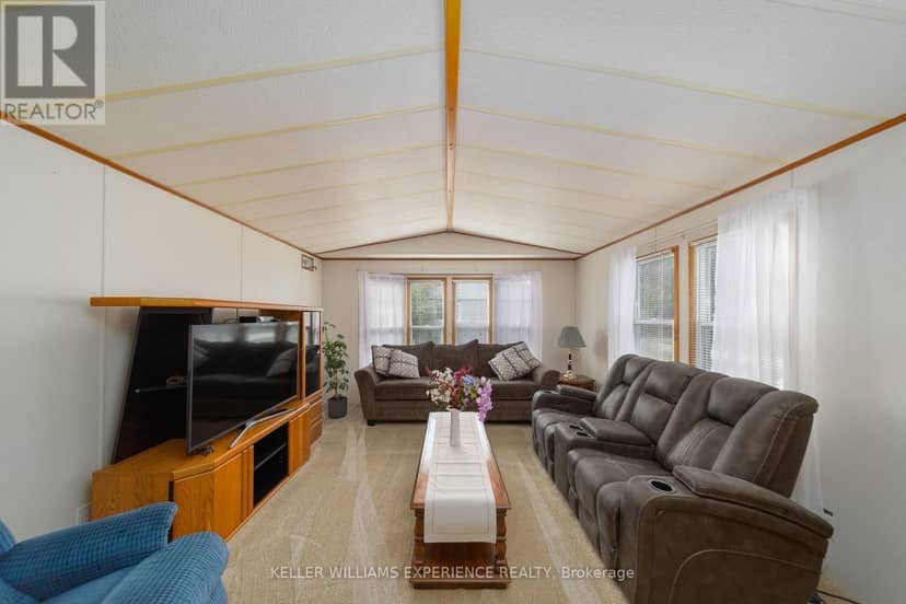 27 - 4976 25th Sideroad, Essa, photo 3