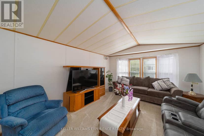 27 - 4976 25th Sideroad, Essa, photo 4