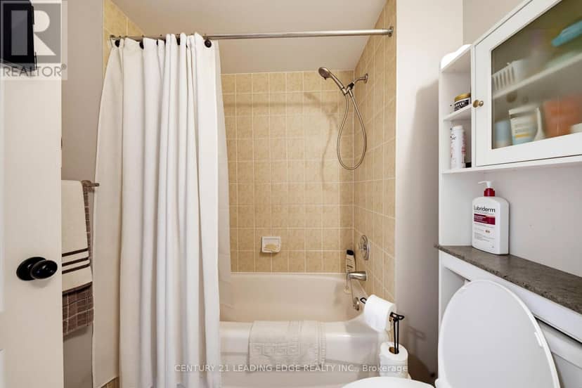 10 Dodds Square — photo 31 of 40