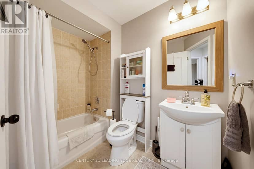 10 Dodds Square — photo 30 of 40