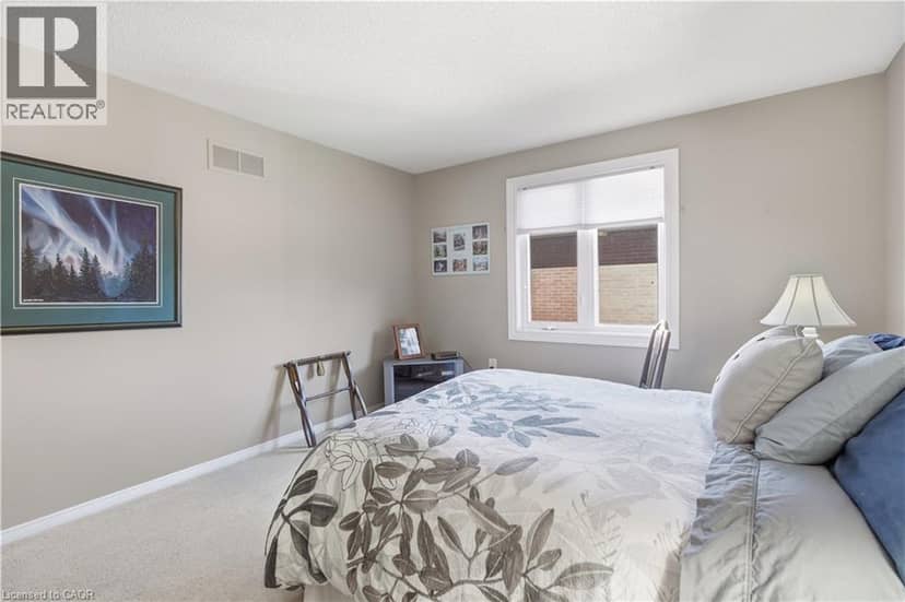 152 SEYMOUR Drive — photo 35 of 40