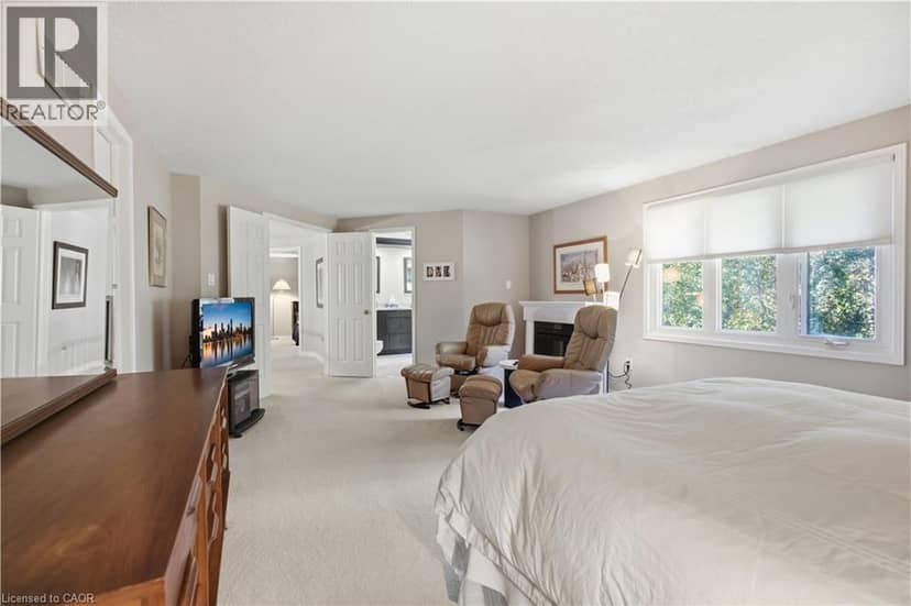 152 SEYMOUR Drive — photo 37 of 40