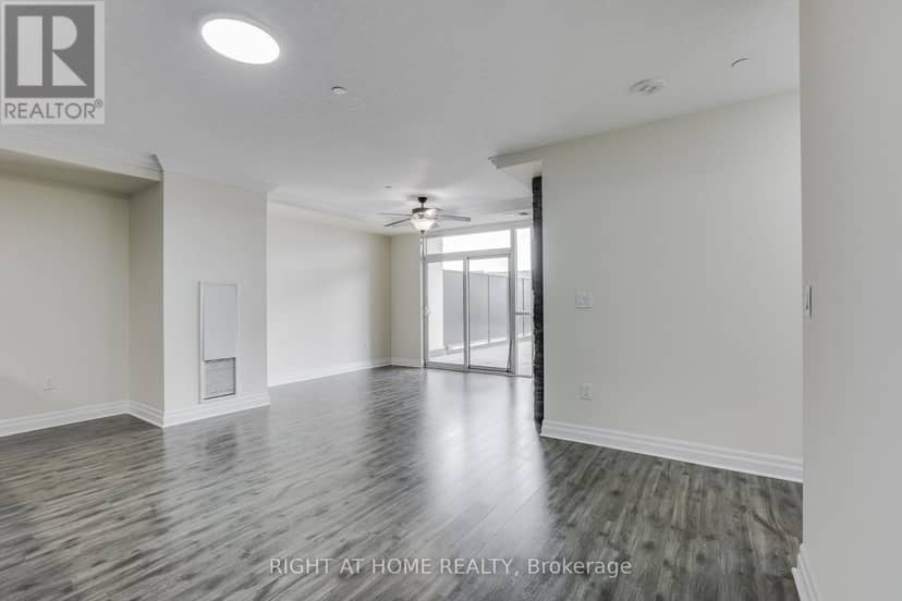 212 - 240 Villagewalk Boulevard, London North, photo 8